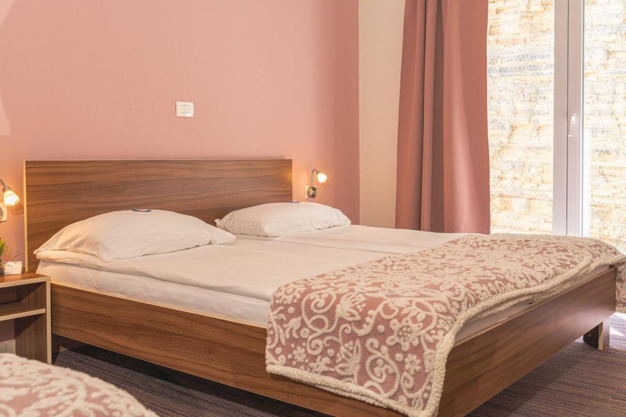 Hotel Lavender - Oleander Resort Strunjan Εξωτερικό φωτογραφία